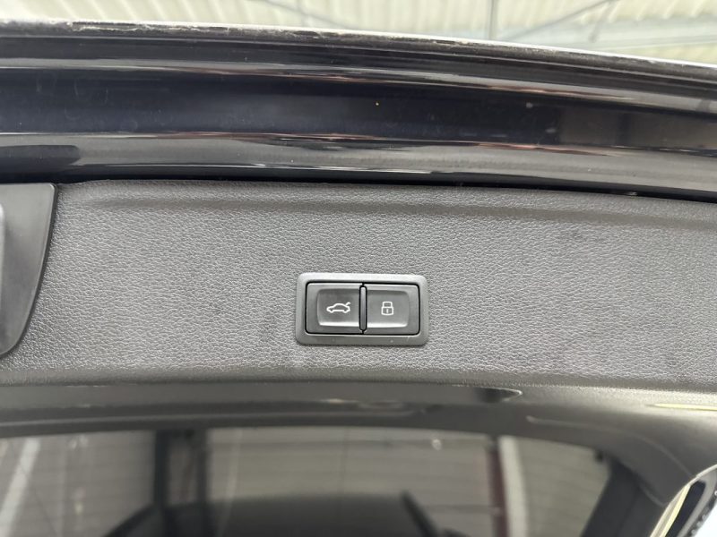  A4 Avant 2.0 TDI 190ch S-LINE Design Luxe quattro S tronic 7 - GARANTIE 12 MOIS