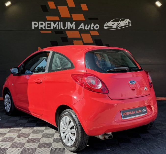 Ford Ka 1.2 i 70 cv Ambiente  moteur à Chaine 