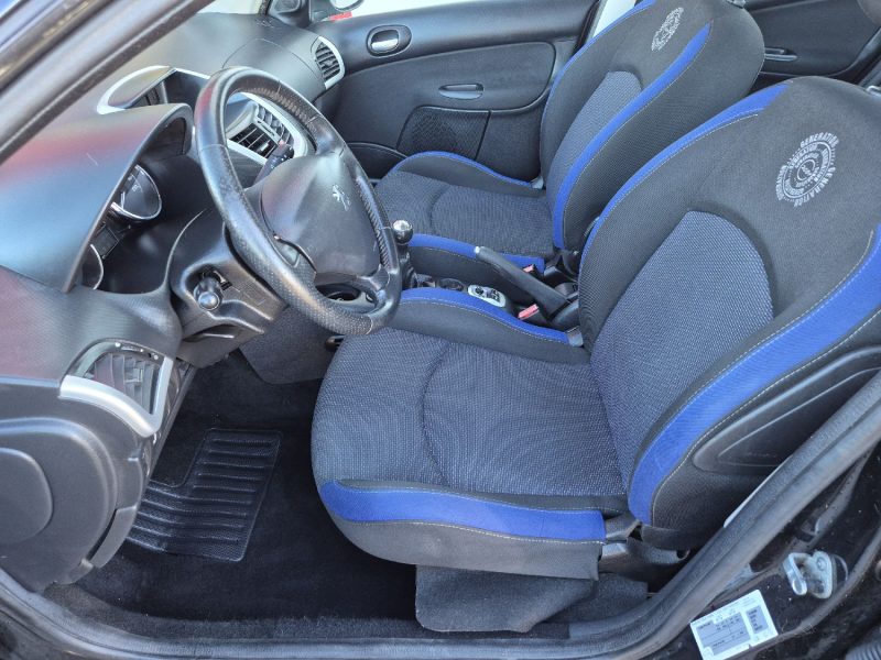 PEUGEOT 206+ 1.4 HDI - 8V TURBO 2013