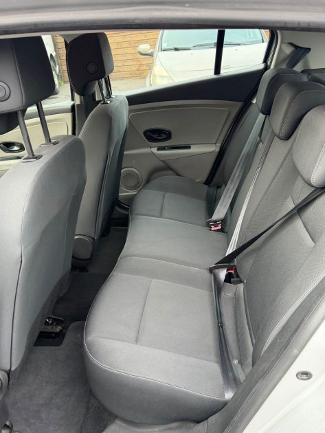 RENAULT MEGANEIII 1.5 DCI 90CH FAP AUTHENTIQUE ECO² 2010