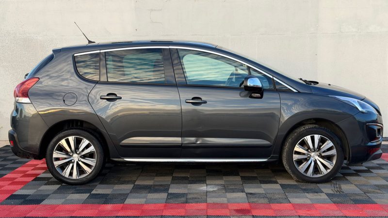 PEUGEOT 3008 1.6 HDI 115 Cv ALLURE