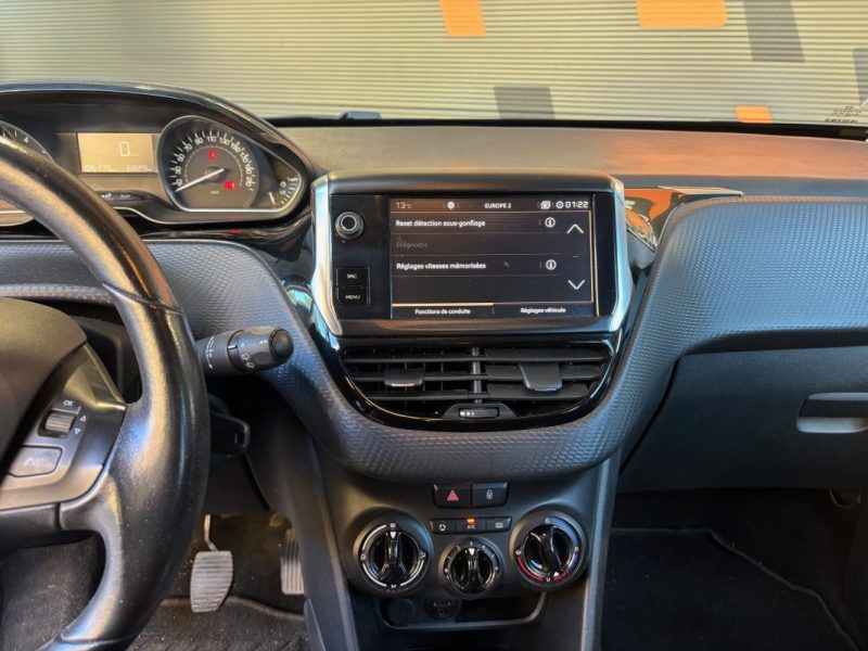 Peugeot 2008 110 cv Style Allure Distribution Neuve Super état Garantie 12 Mois 