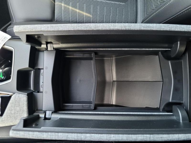 Peugeot 3008 (Nouveau) Hybrid 145 GT e-DCS6 NavPano PackDriveAssist Radar Av/Ar Camera