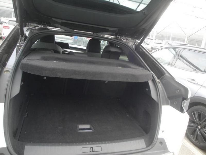 Peugeot 3008 (Nouveau) 1.2i Hybrid 136 GT e-DCS6 GPS ADML ACC Radar Av/Ar Camera