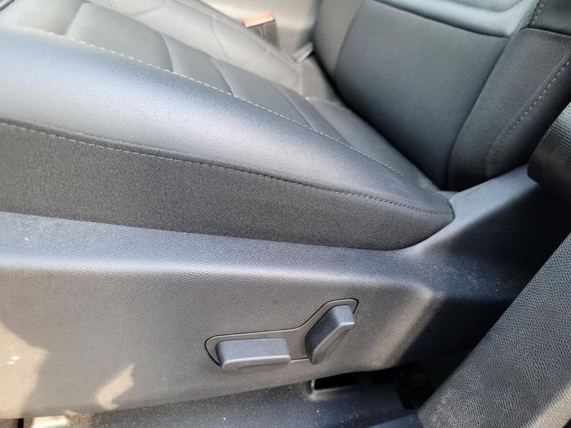 Citroën C5 Aircross Hybrid Rechargeable 225 Shine Pack ë-EAT8 GPS ACC ADML JA19 Radar Av/Ar