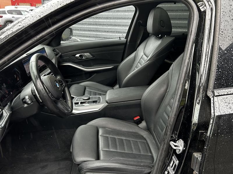 BMW Série 3 320d Touring M Sport BVA GPS ToitOuv Cuir JA19 Radar Av/Ar