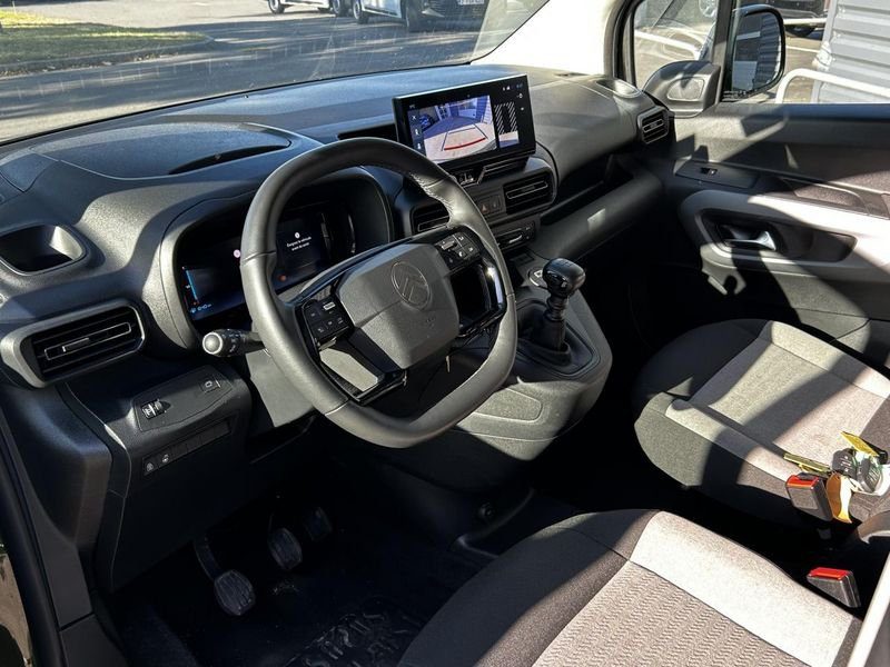 Citroën Berlingo (Nouveau) M PureTech 110 Plus BVM6 CarPlay LunetteArOuvrante Radar Camera
