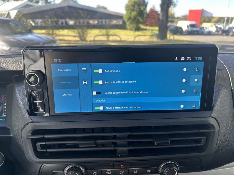 Citroën Jumpy (Nouveau) XL 2.0 BlueHDi 145 EAT8 3pl GPS KitBois Radar Camera