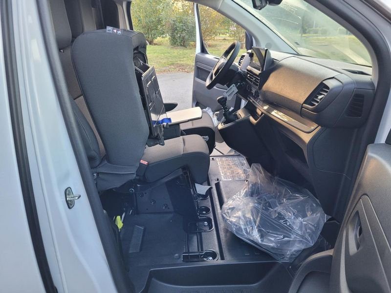 Peugeot Expert (Nouveau) M BlueHDi 120 3pl GPS ModuWork Radar Av/Ar Camera