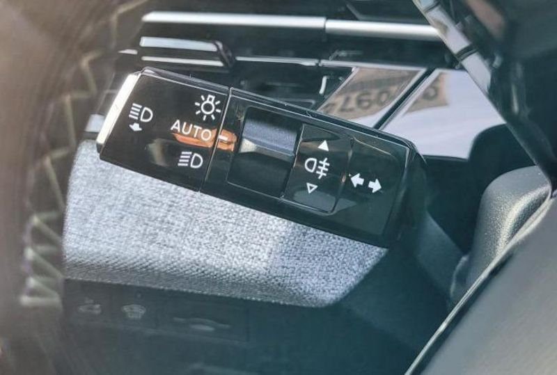 Peugeot 3008 (Nouveau) Hybrid 145 GT e-DCS6 NavPano PackDriveAssist Camera360