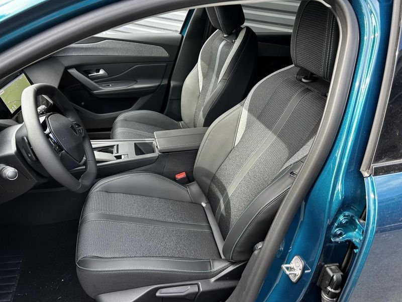 Peugeot 308 BlueHDi 130 Allure EAT8 GPS ADML Radar Ar Camera