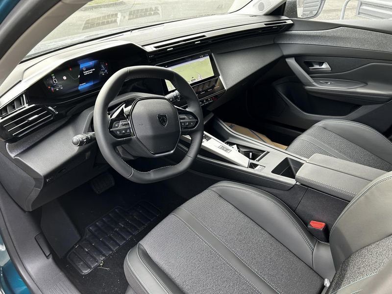 Peugeot 308 BlueHDi 130 Allure EAT8 GPS ADML Radar Ar Camera