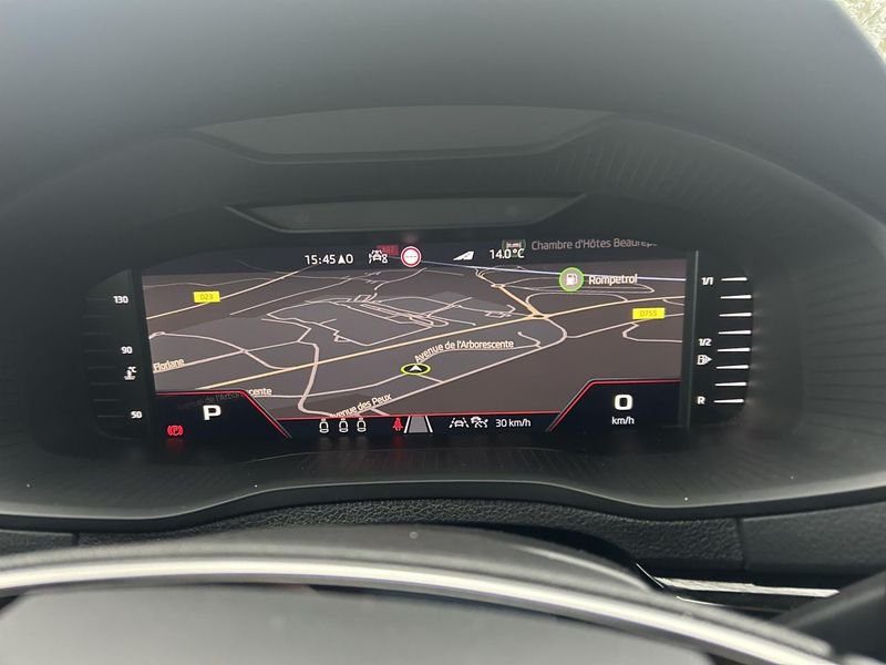 Skoda Karoq 2.0 TDI 150 Sportline DSG7 ADML Attelage Radar Camera