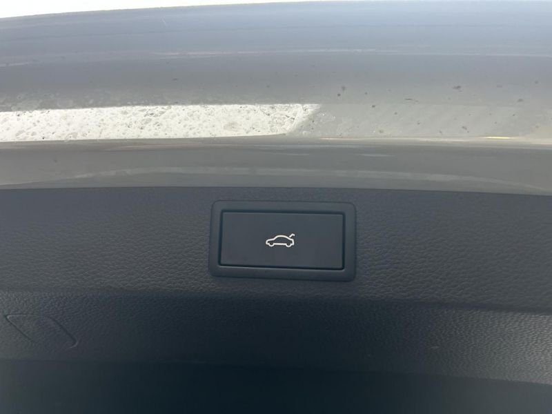 Skoda Karoq 2.0 TDI 150 Sportline DSG7 ADML Attelage Radar Camera