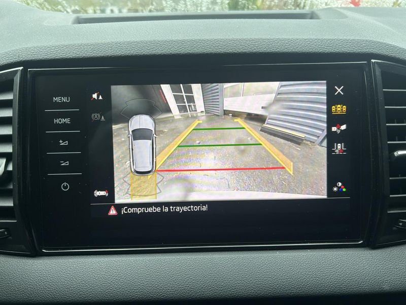 Skoda Karoq 2.0 TDI 150 Sportline DSG7 ADML Attelage Radar Camera