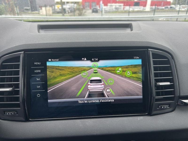 Skoda Karoq 2.0 TDI 150 Sportline DSG7 ADML Attelage Radar Camera