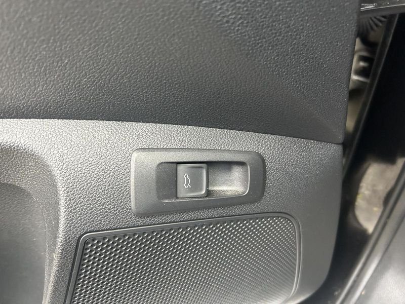 Skoda Karoq 2.0 TDI 150 Sportline DSG7 ADML Attelage Radar Camera