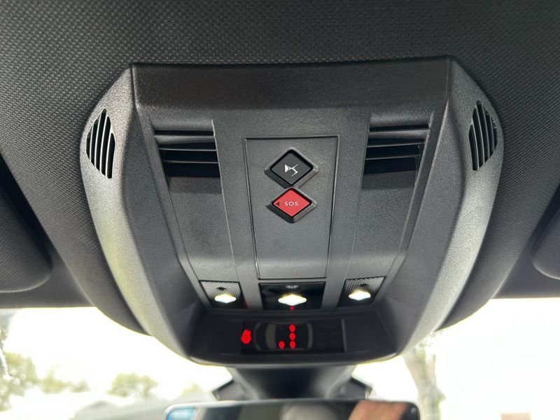 DS DS 7 DS7 BlueHDi 130 Rivoli EAT8 GPS Radar Av/Ar Camera