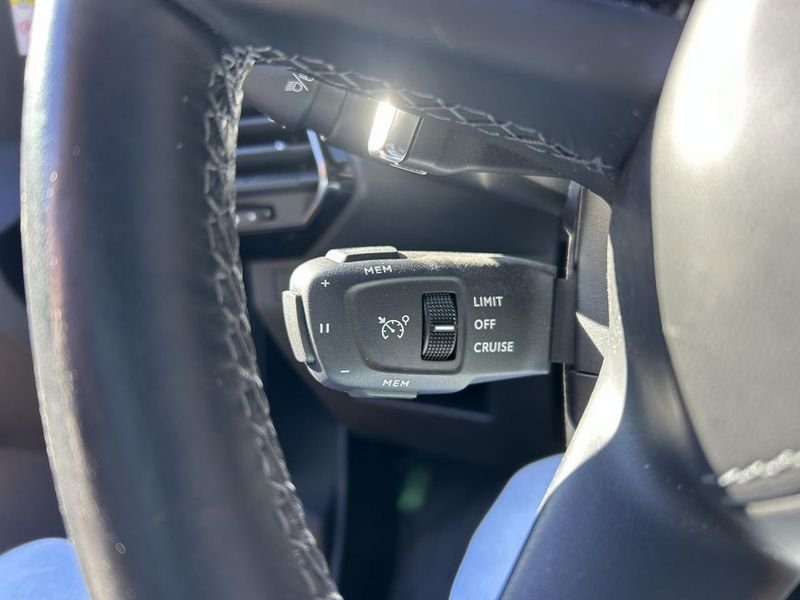 DS DS 7 DS7 BlueHDi 130 Rivoli EAT8 GPS Radar Av/Ar Camera