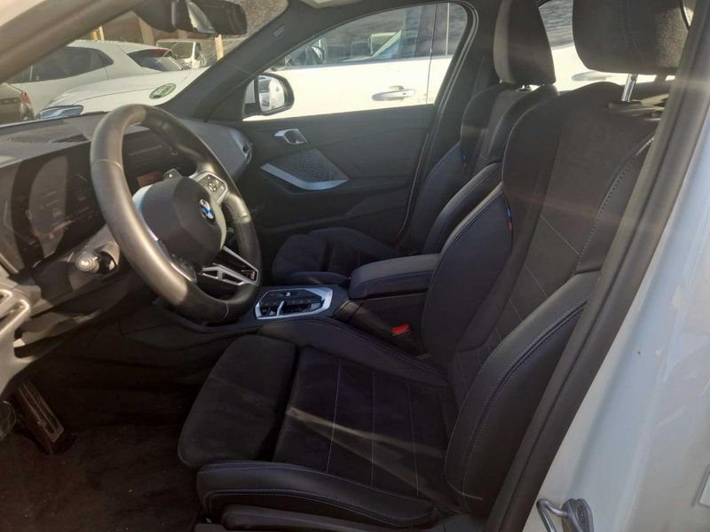 BMW Série 1 (Nouvelle) 118d M Sport Pro GPS JA19 ToitOuv PackPremium