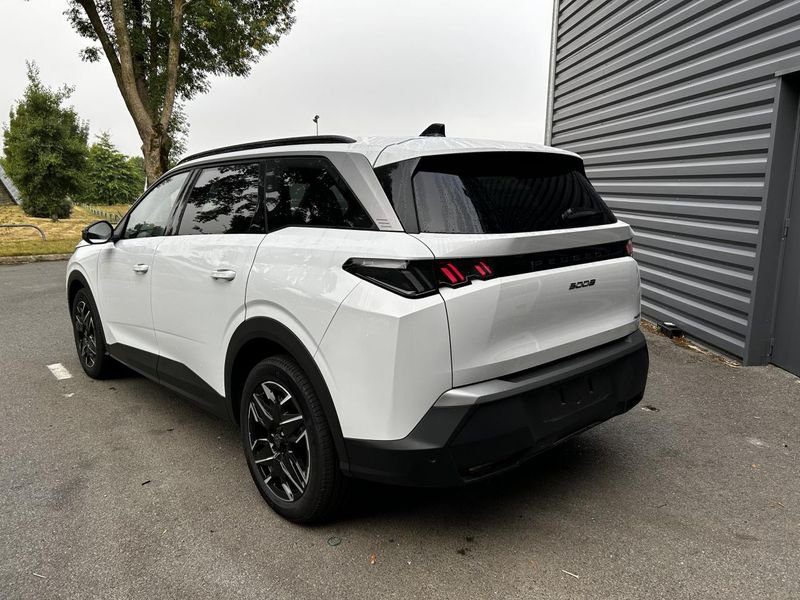 Peugeot 5008 (Nouveau) Hybrid 136 Allure e-DCS6 7pl PackNavigationpano Radar Ar Camera