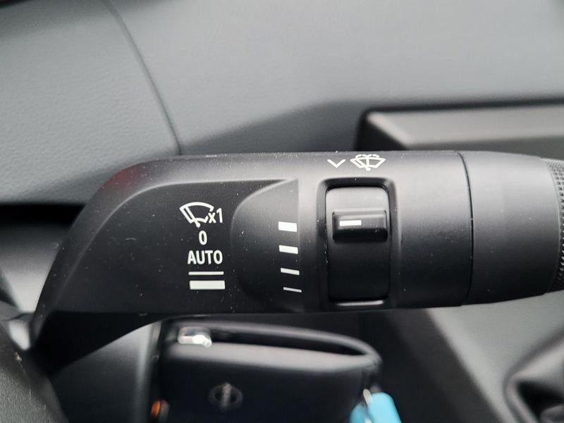 Nissan Interstar (Nouveau) Fourgon 3.3t L2H2 dCi 130ch N-Connecta 3pl CarPlay Clim Radar Ar