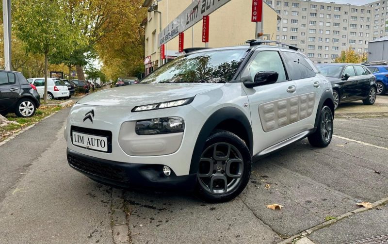 CITROEN C4 CACTUS 1.6 BLUEHDI 100 SHINE **1ÈRE MAIN** 