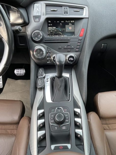 Citroen DS5 2.0 HDi 180ch SoChic EAT6