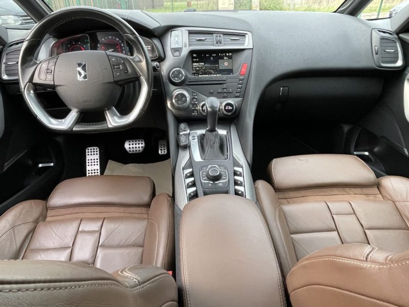 Citroen DS5 2.0 HDi 180ch SoChic EAT6