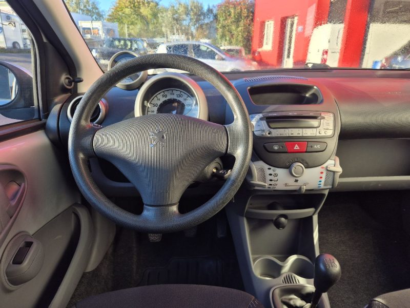 PEUGEOT 107 1.0E 12V URBAN 2010