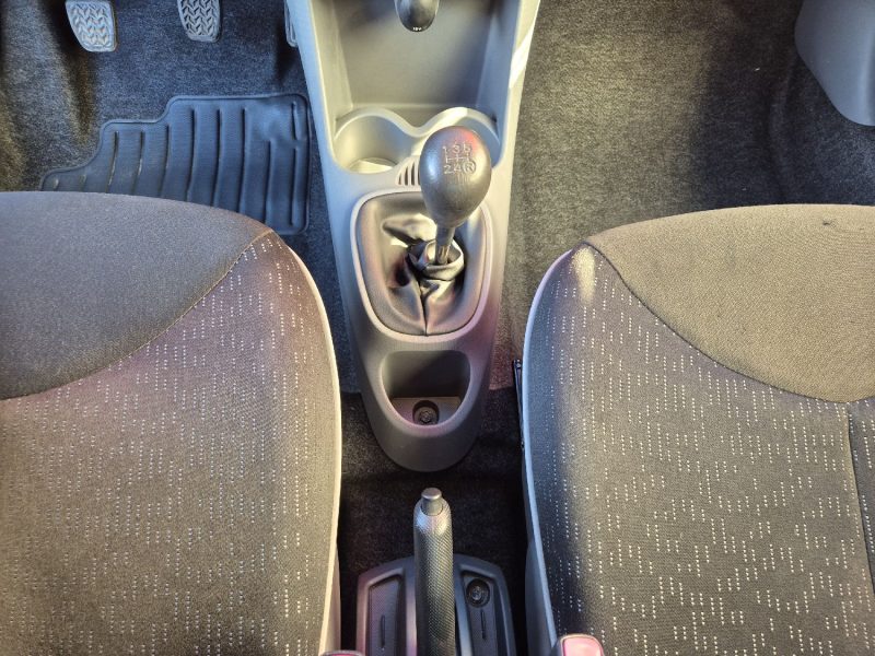 PEUGEOT 107 1.0E 12V URBAN 2010