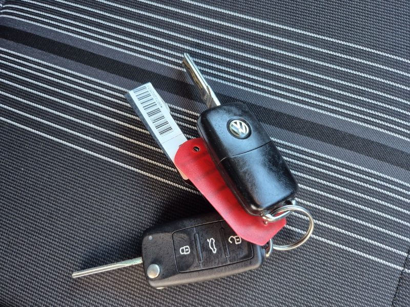 VOLKSWAGEN POLO 1.6 TDI 90CH FAP CONFORTLINE 5P 2013