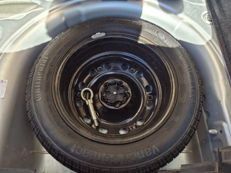 VOLKSWAGEN POLO 1.6 TDI 90CH FAP CONFORTLINE 5P 2013