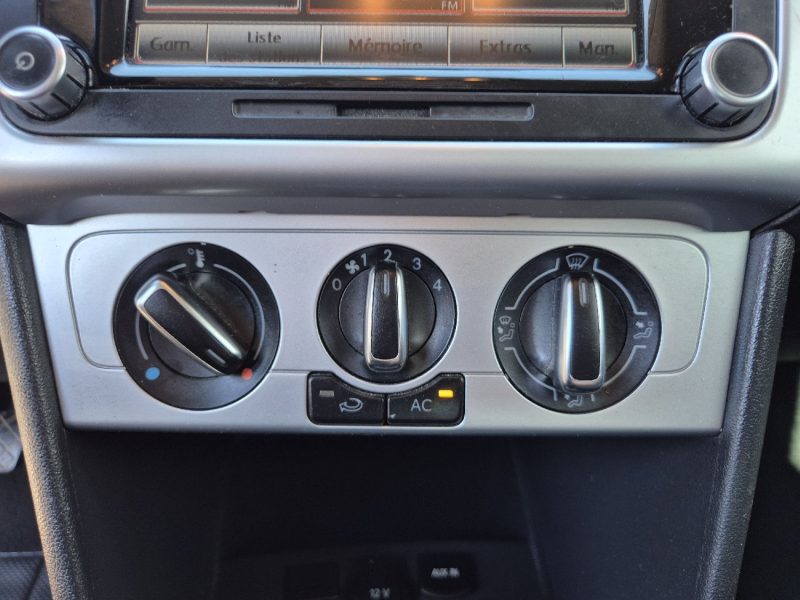 VOLKSWAGEN POLO 1.6 TDI 90CH FAP CONFORTLINE 5P 2013