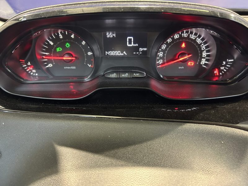 PEUGEOT 208 1.0 VTI ACCESS 5P CT OK