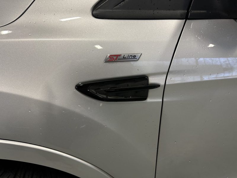 FORD KUGA 2.0 TDCI 150 ST-LINE 2016