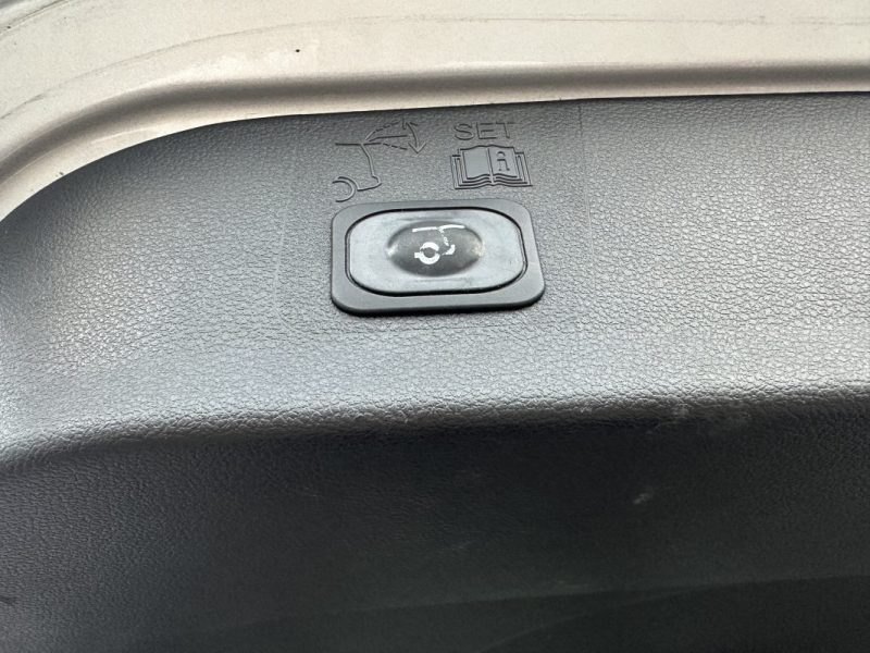 FORD KUGA 2.0 TDCI 150 ST-LINE 2016