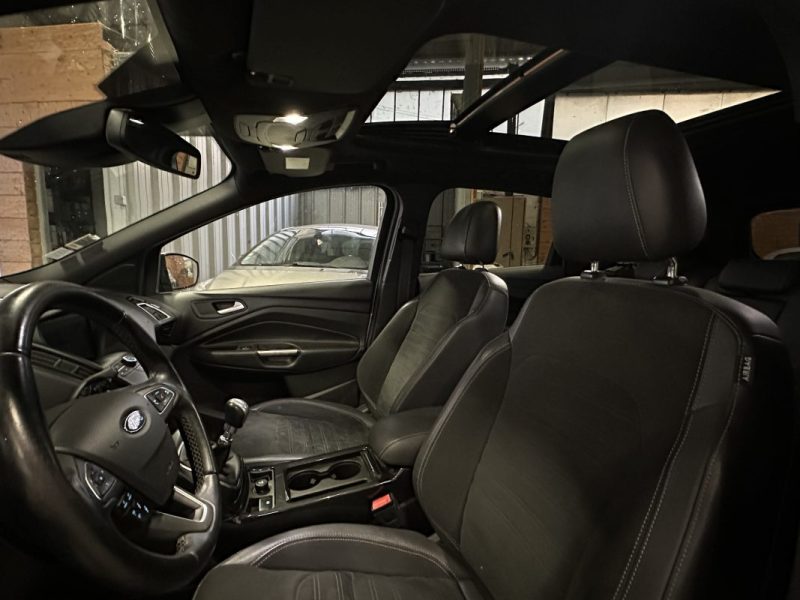 FORD KUGA 2.0 TDCI 150 ST-LINE 2016