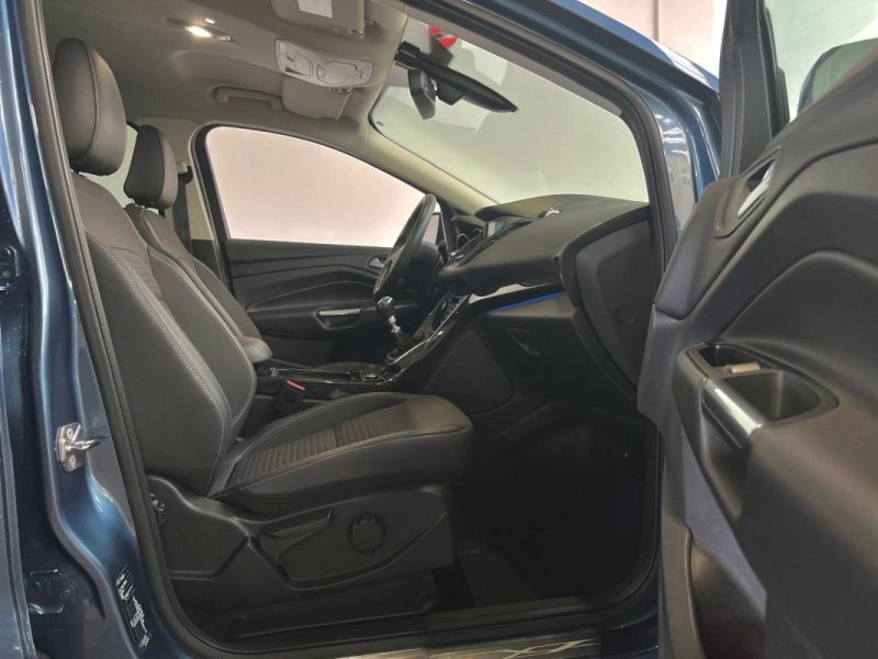 FORD KUGA 2.0 150CH TDCI 4X2 TITANIUM