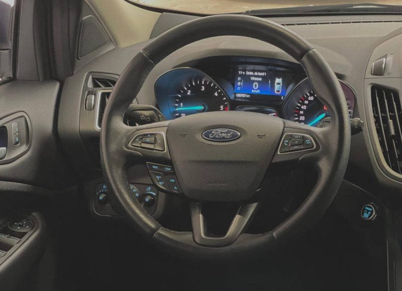 FORD KUGA 2.0 150CH TDCI 4X2 TITANIUM