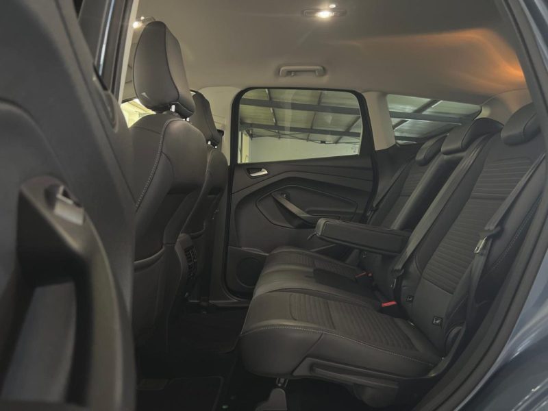 FORD KUGA 2.0 150CH TDCI 4X2 TITANIUM