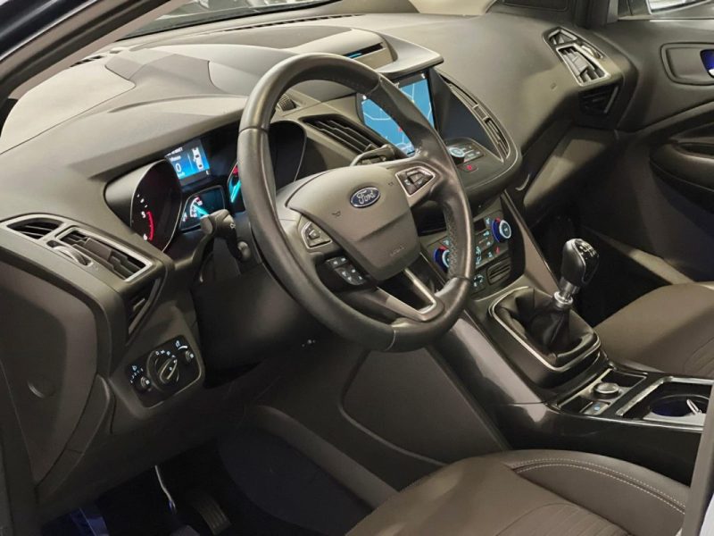 FORD KUGA 2.0 150CH TDCI 4X2 TITANIUM