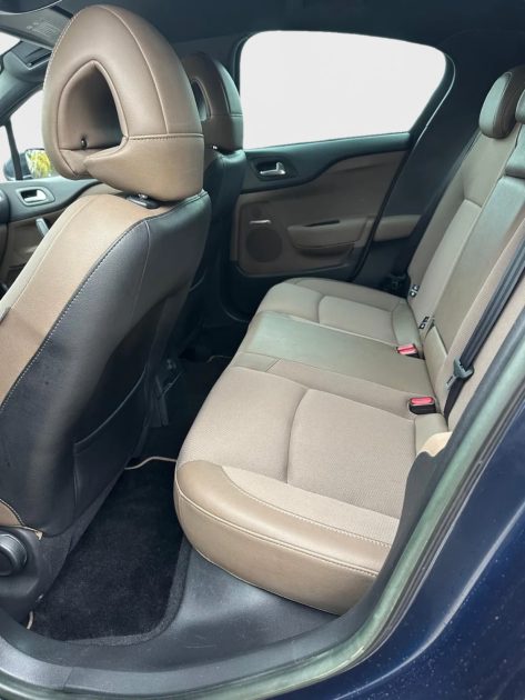 CITROEN DS4 e-HDi 115 Airdream So Chic