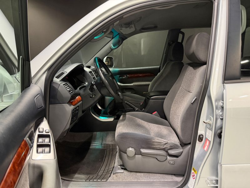 TOYOTA LAND CRUISER KDJ120 3.0 D-4D 2003