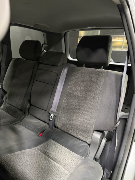 TOYOTA LAND CRUISER KDJ120 3.0 D-4D 2003