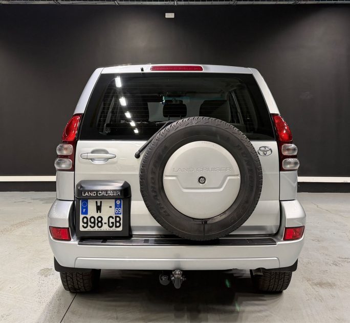 TOYOTA LAND CRUISER KDJ120 3.0 D-4D 2003