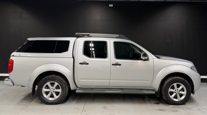 NISSAN NAVARA PICK-UP 2.5 DCI DOUBLE CAB LE 4X4 D40 2014