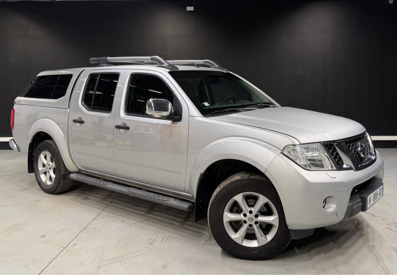 NISSAN NAVARA PICK-UP 2.5 DCI DOUBLE CAB LE 4X4 D40 2014