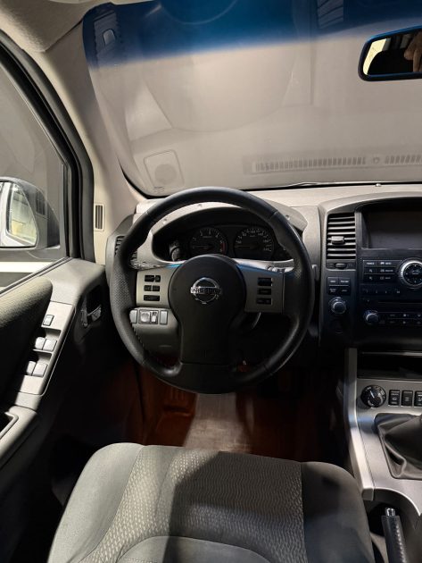 NISSAN NAVARA PICK-UP 2.5 DCI DOUBLE CAB LE 4X4 D40 2014