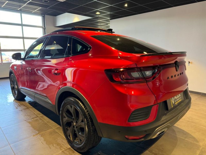 RENAULT ARKANA 1.6 E-TECH HYBRIDE 145 ENGINEERED / TOIT OUVRANT / PACK LOOK GRIS / ROUE DE SECOURS  2023